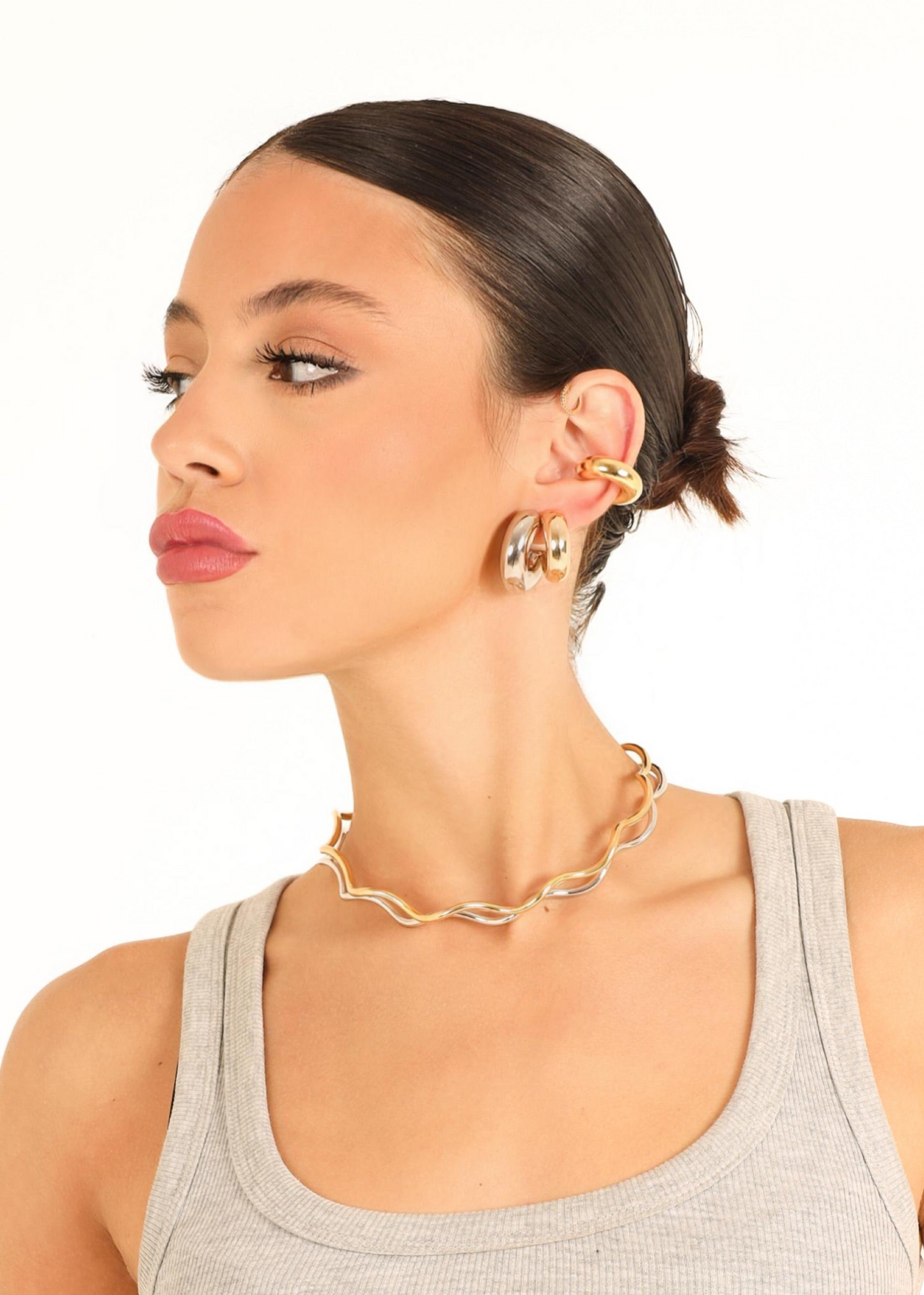 Sara Choker