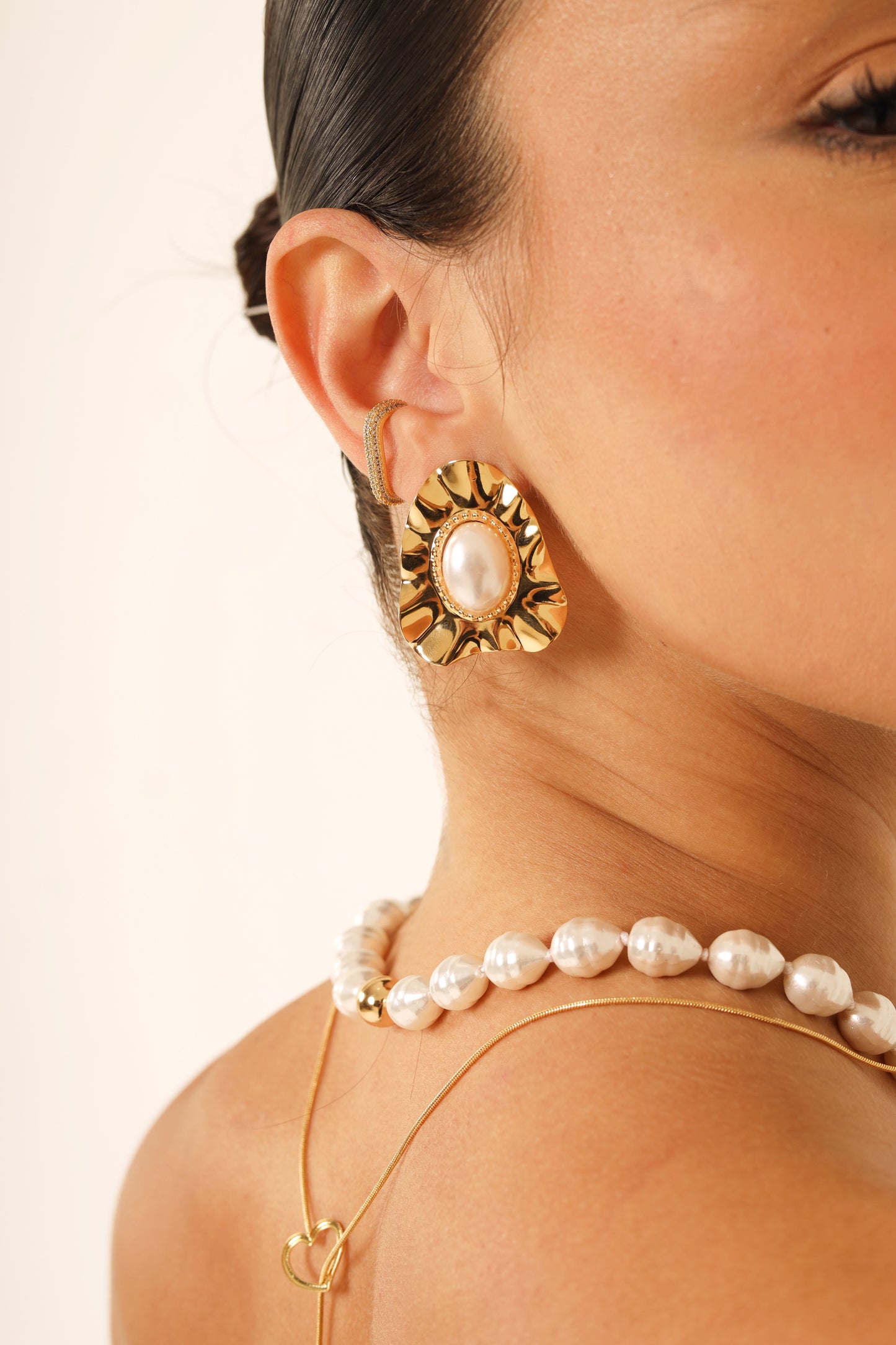 Haley Heart Pearl Drop Necklace