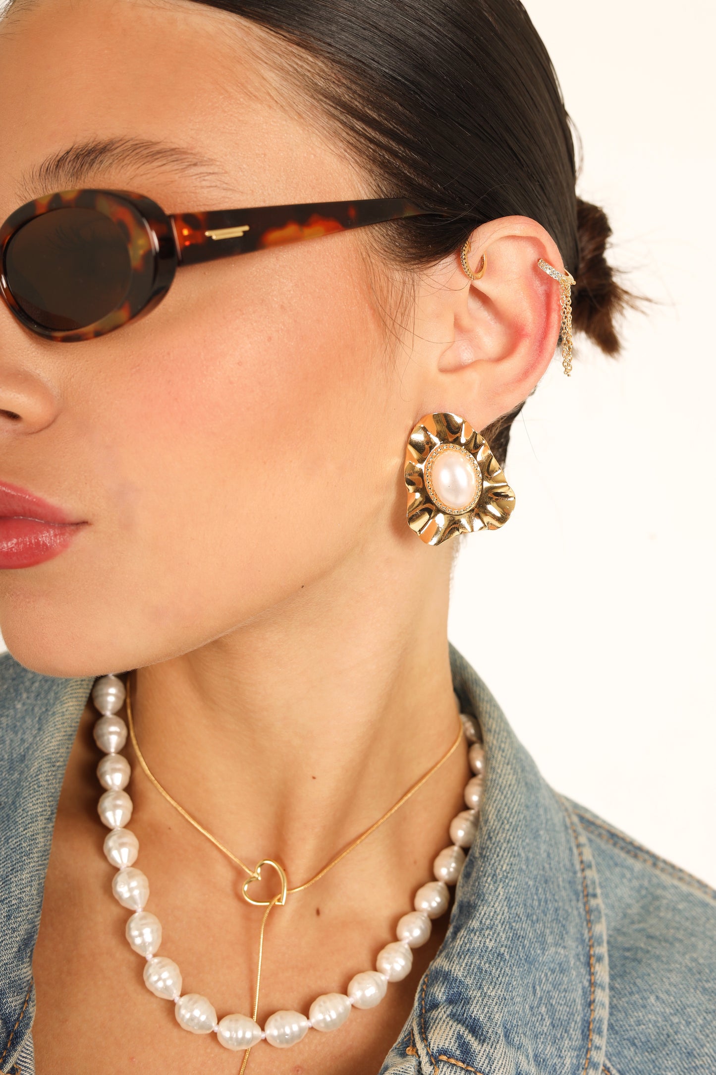 Pietra Chunky Pearl Necklace